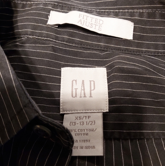Gap Dress Shirt - Picture 3 of 3